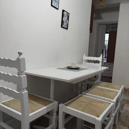 Poseidon アパート ギシオ